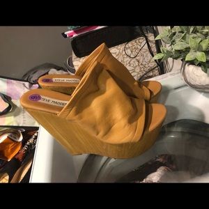 🎈 Steve Madeen Clog Wedge Slip On Heels 🌳